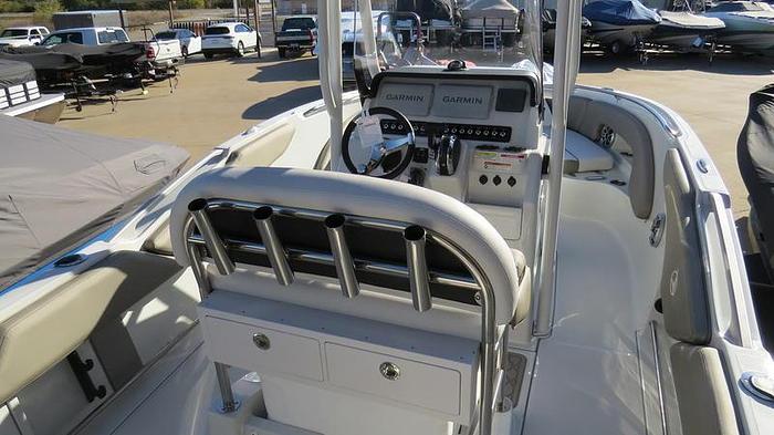 2024 Crownline Finseeker 210CC