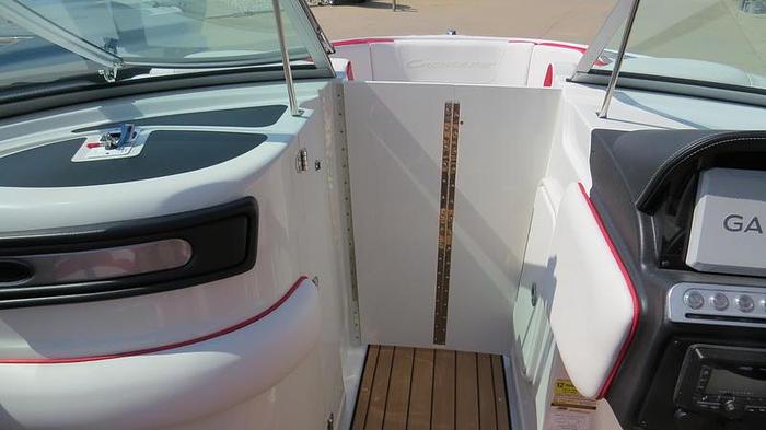 2024 Crownline 250 XSS