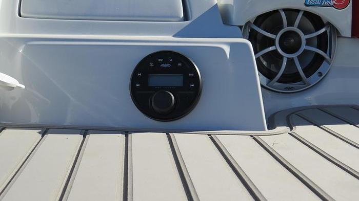 2024 Crownline E260 XS