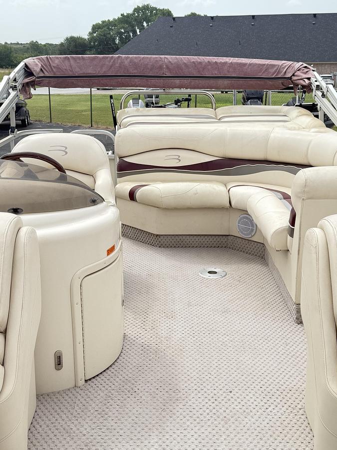 2005 BENNINGTON 2275RL